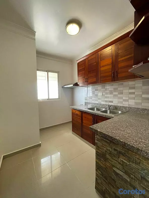 apartamentos - Se vende Apartamento en Evaristo Morales 9