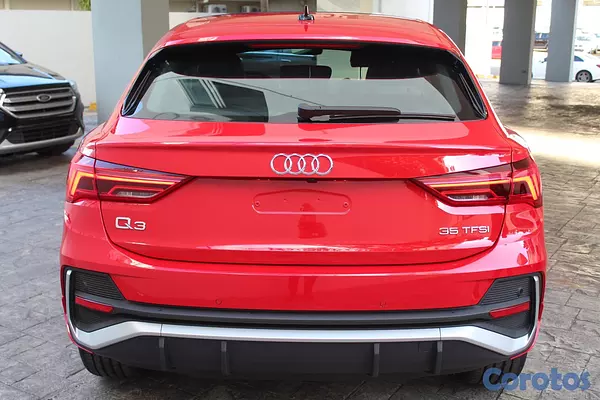 jeepetas y camionetas - Audi Q3 SportBack 4