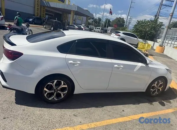 carros - Kia Forte 2020 Americano Carfax  5