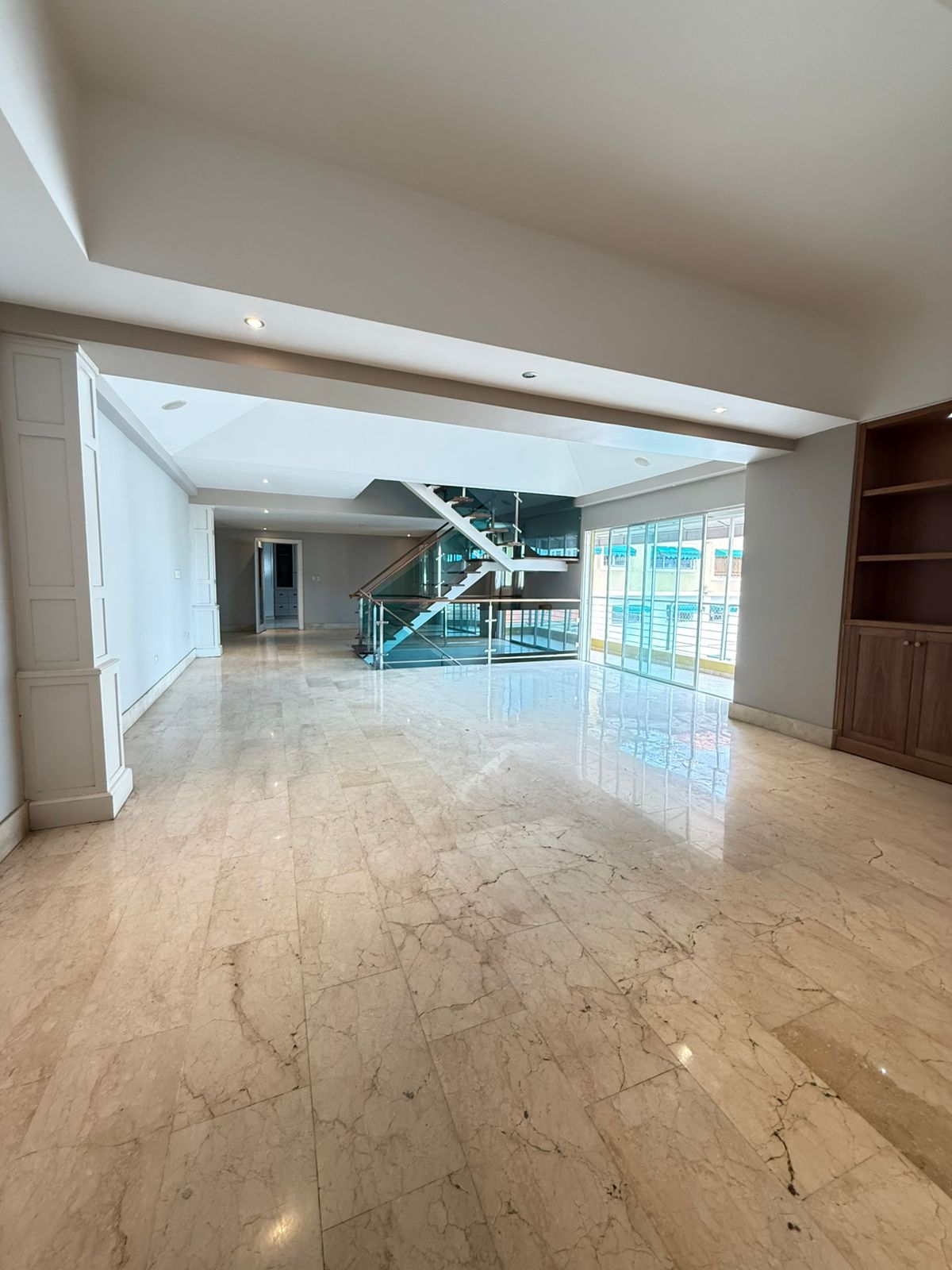 apartamentos - 📍𝘽𝙚𝙡𝙡𝙖 𝙑𝙞𝙨𝙩𝙖 Sur📍vendo penthouse, próx 7