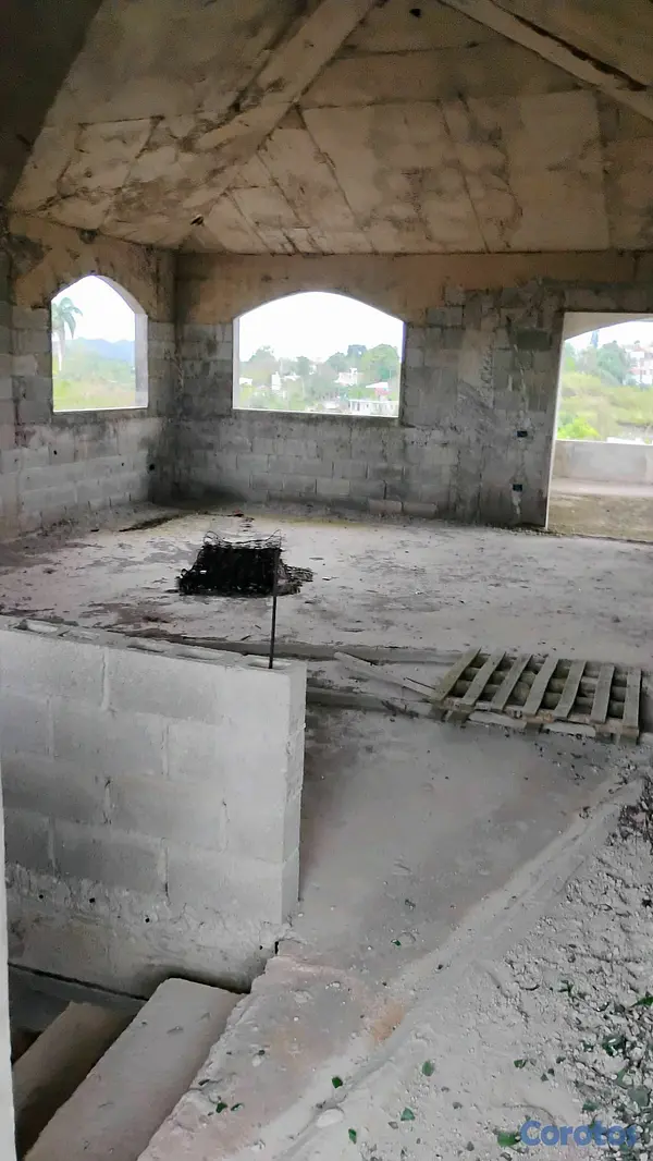 casas - gran oportunidad de inversión, amplia casa en obra gris.  11