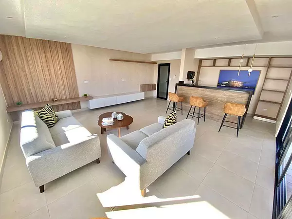 apartamentos - En venta y alquiler amueblado Evaristo Morales  9