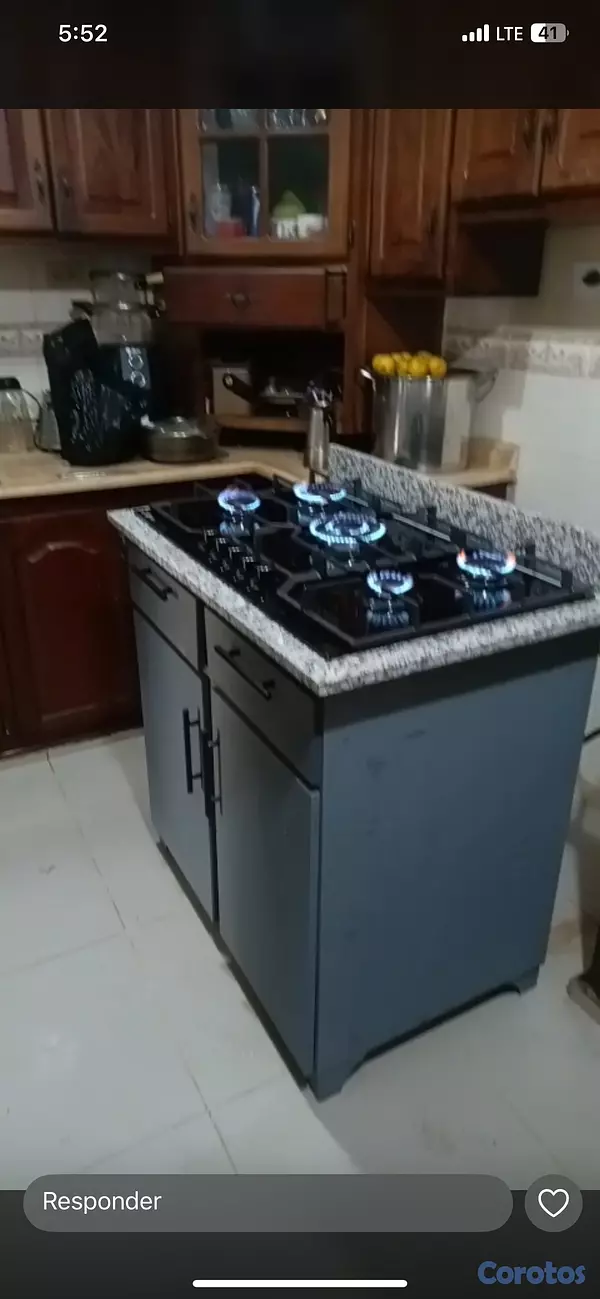 cocina - Estufa empostrada con base tipo depensa o gabinete incluido.   15
