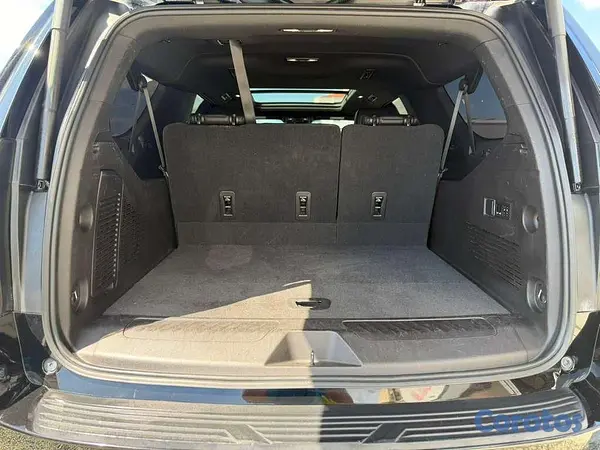 jeepetas y camionetas - Chevrolet Suburban LTZ 2021 8