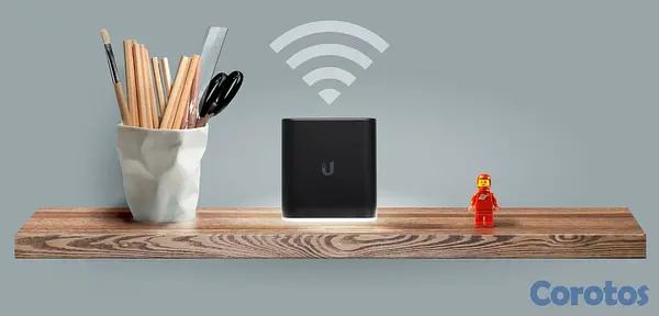 computadoras y laptops - ACCESS POINT UBIQUITI AIRCUBE, 2.4GHZ 300MBPS, ETHERNET PORTS 10/100,  3