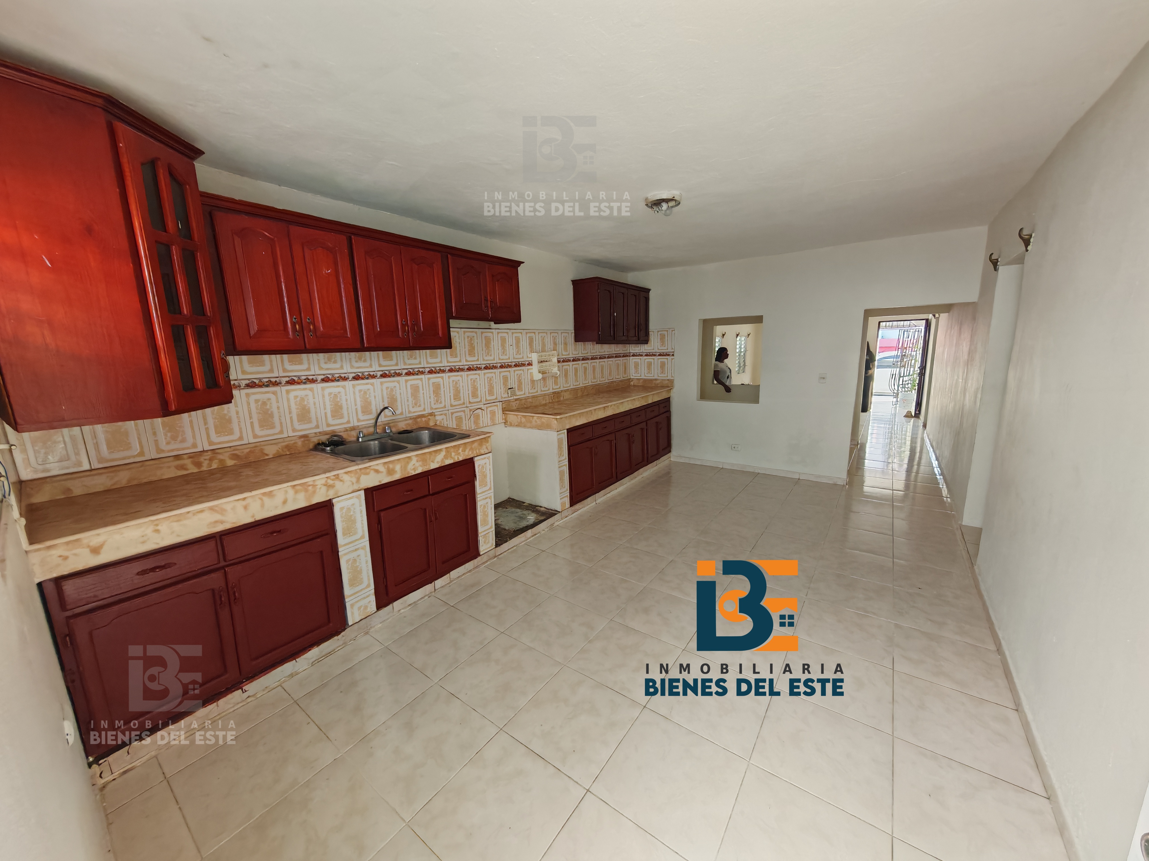 casas - Vende Casa de Tres Habitaciones en el Juan Pablo D 3