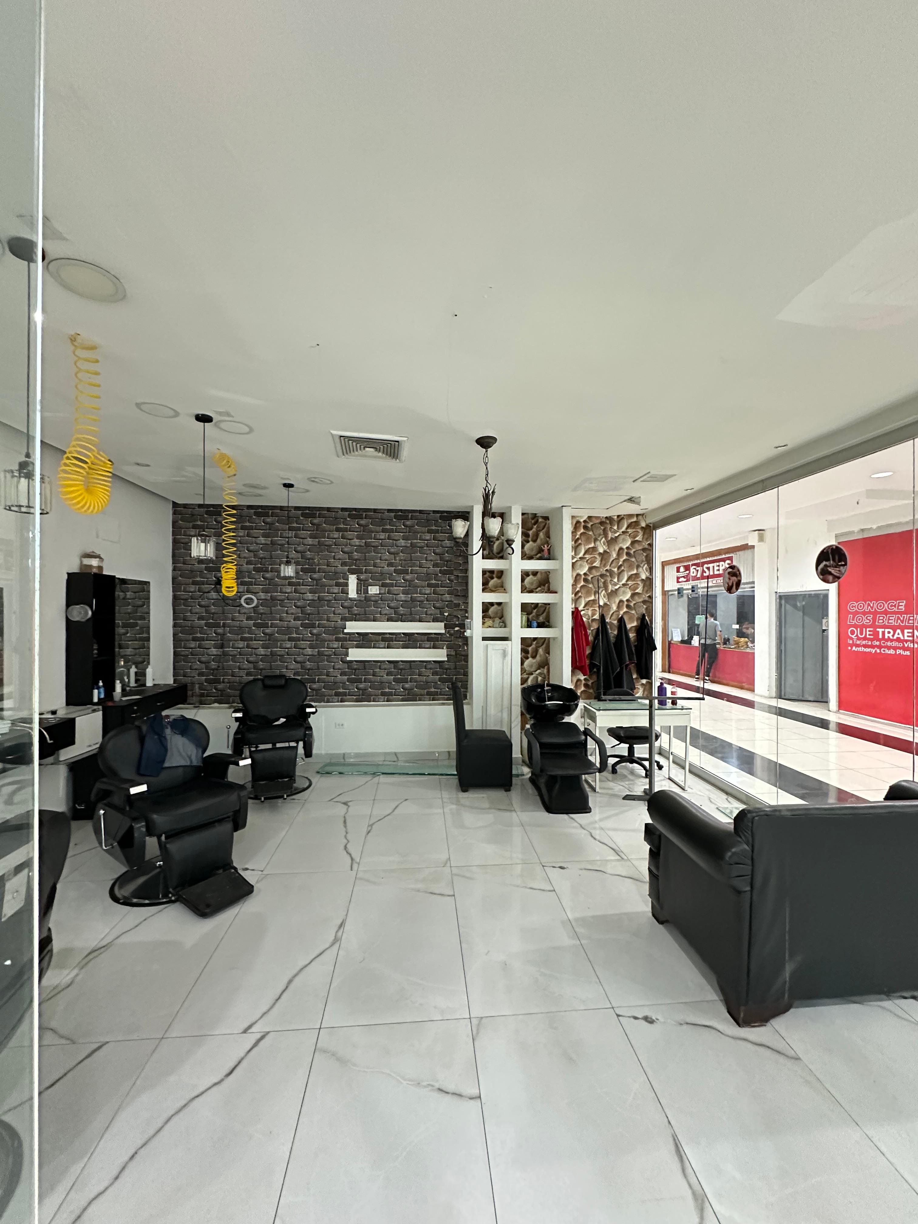 oficinas y locales comerciales - LOCAL COMERCIAL EN RENTA Y VENTA  5