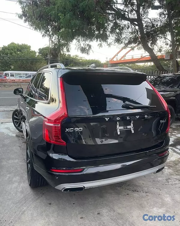 jeepetas y camionetas - VOLVO XC90 MOMENTUM T6 2016 4