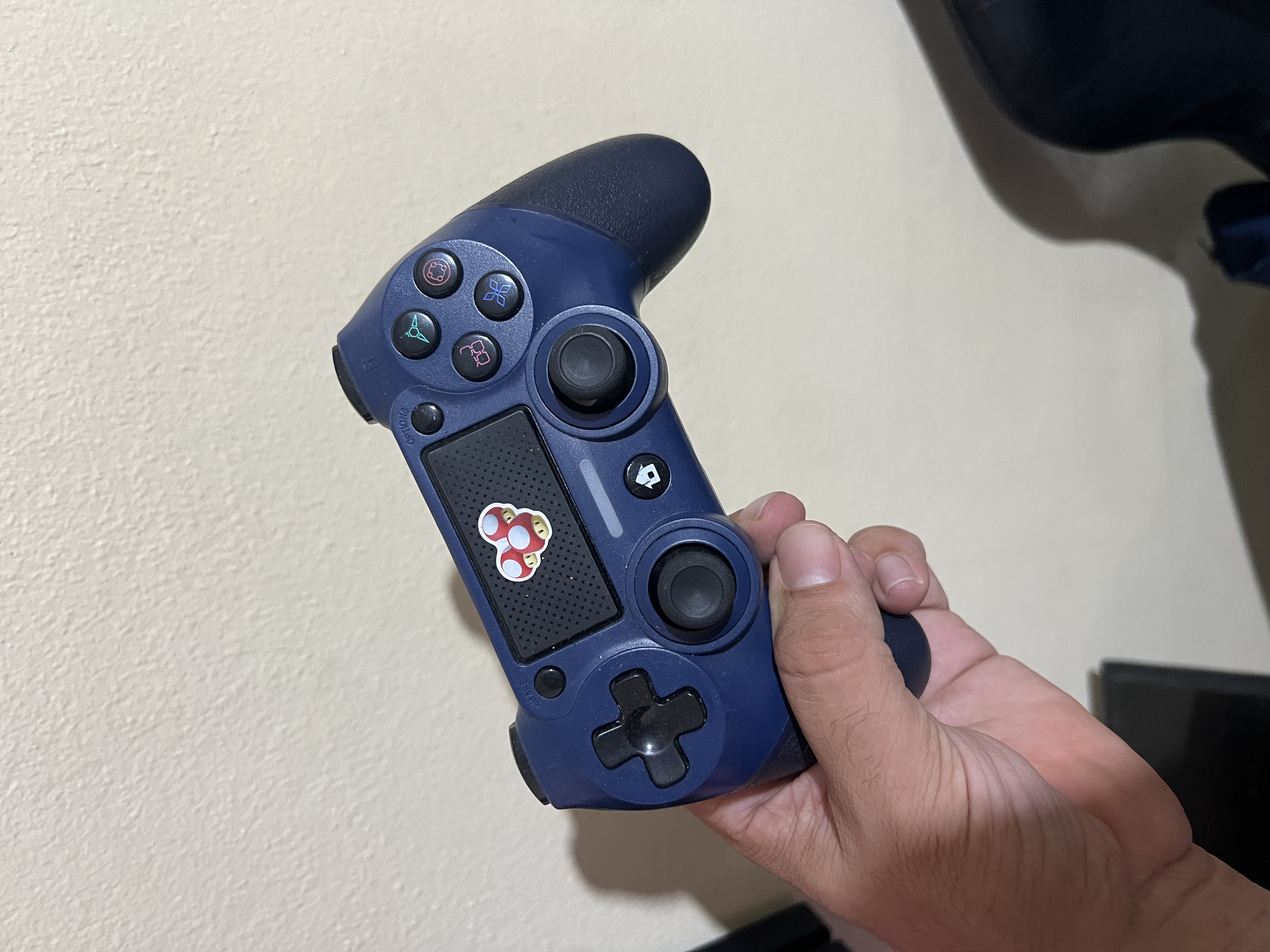 consolas y videojuegos - PlayStation 4 pro 4K 1TB  7