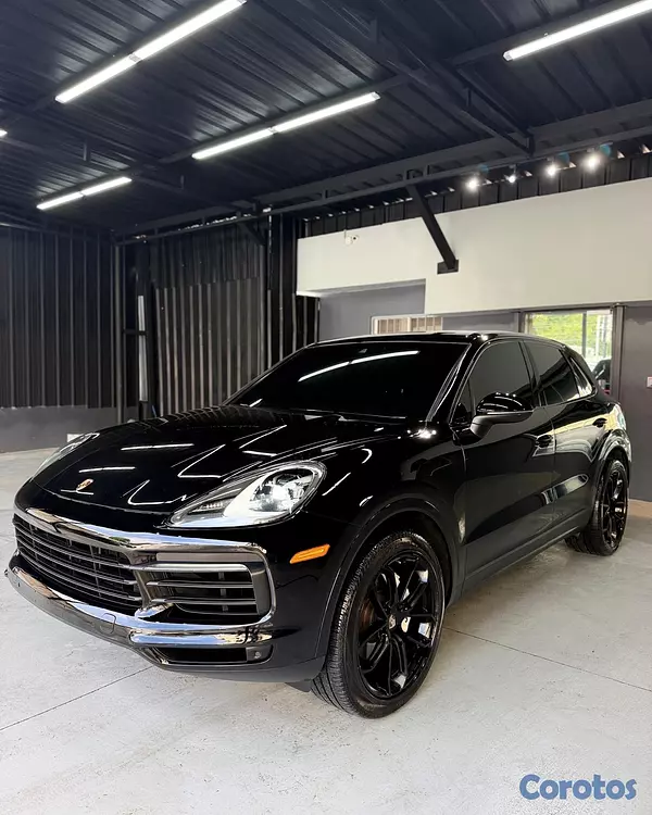 jeepetas y camionetas - Vendo porsche cayenne 2019 3