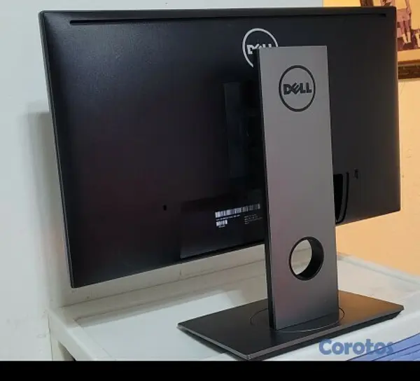 computadoras y laptops - Monitor Dell ips 24 Pulg sin Bordes hdmi pantalla Giratoria 3