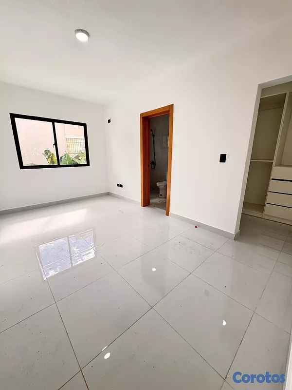 casas - venta de casa con opción a piscina en la autopista de san isidro prado oriental  6