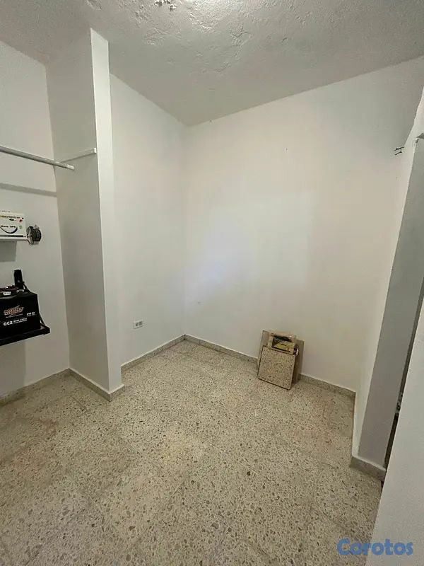 apartamentos - Apartamento en Venta en Evaristo Morales – Próximo 15