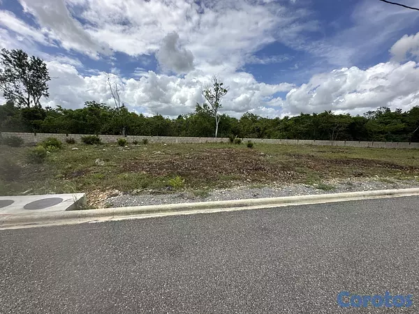 solares y terrenos - 🏡 Vendo Solar en Proyecto Riberas de Chavón – La R 9