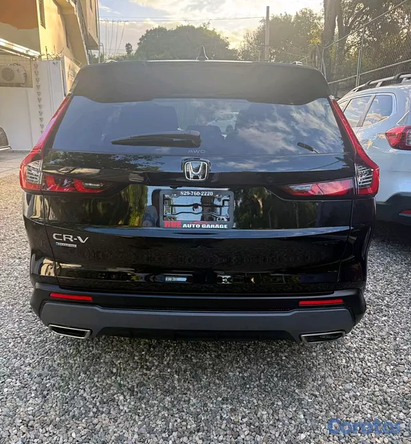 jeepetas y camionetas - Honda crv sport touring híbrida 2023 clean carfax  3