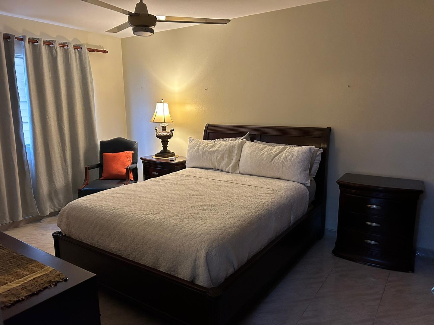 apartamentos -  Apartamento Amueblado en piantini en alquiler. 6