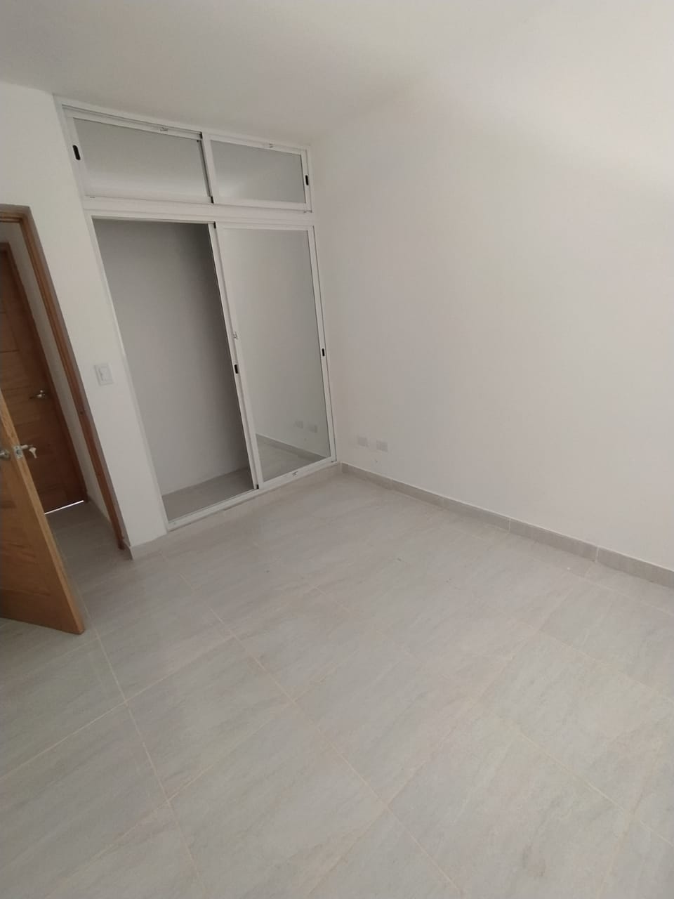 apartamentos - Venta de apartamento en Alma Rosa 1 cuarto piso con terraza Santo Domingo 5
