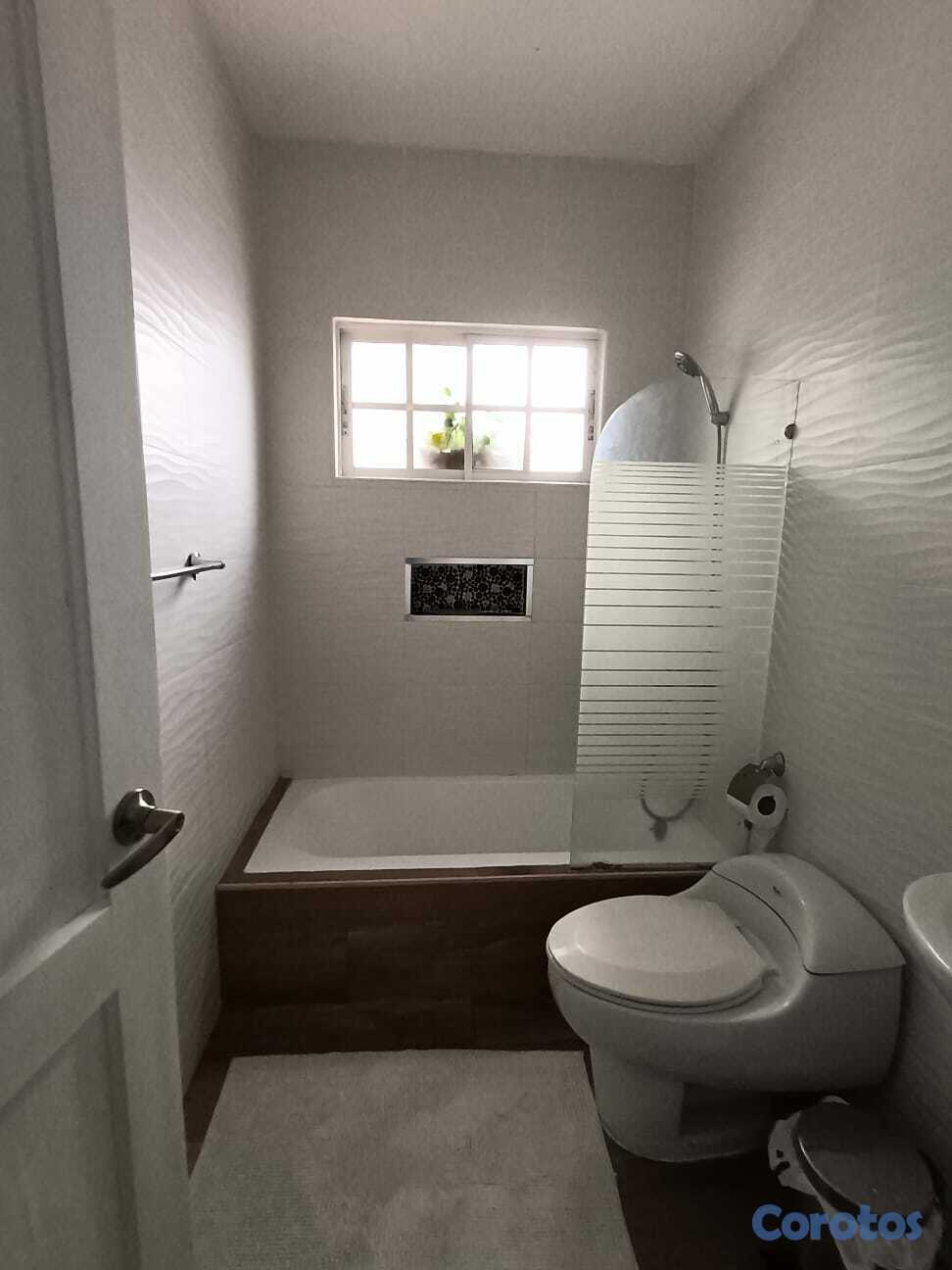 casas - Casa REMODELADA en LA REPUBLICA DE COLOMBIA, Res.  4