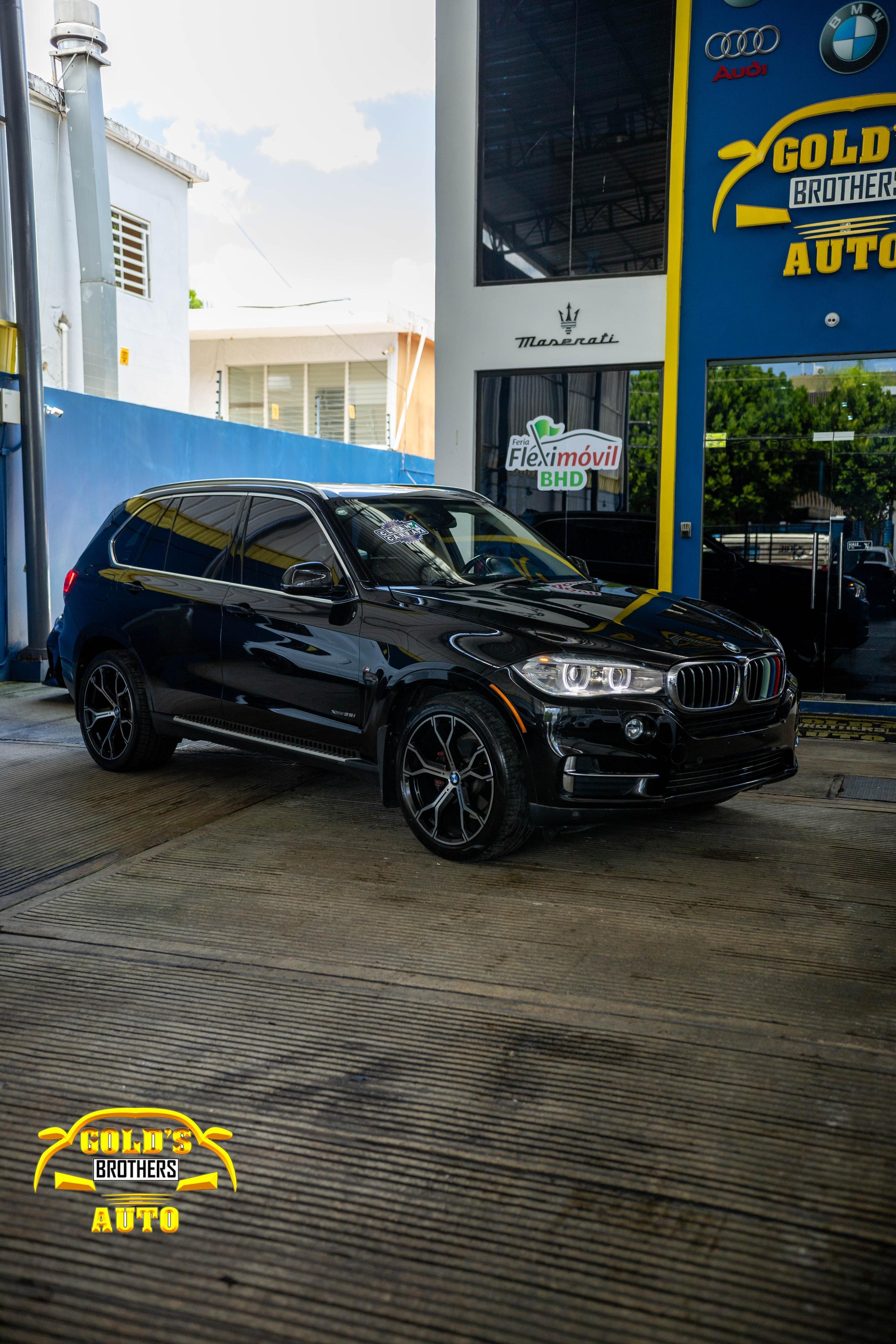 jeepetas y camionetas - BMW X5 Xdrive35i 2014 Clean Carfax 0