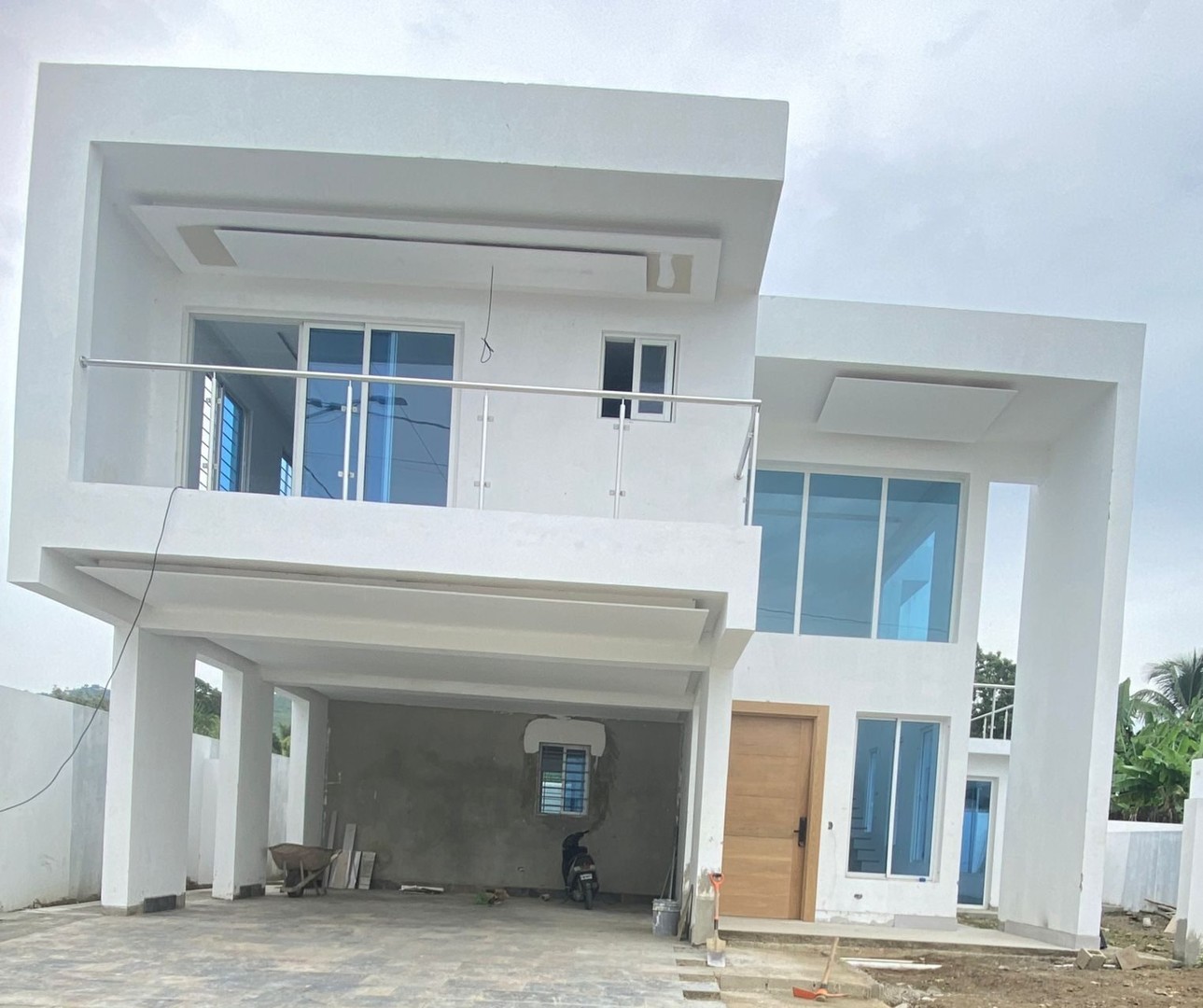 casas - Preciosa Casa en Construcción en Proyecto Cerrado