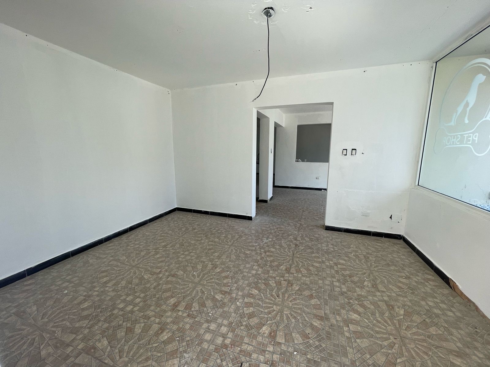 casas - Casa de esquina de 2 niveles en El Millón, para re 4