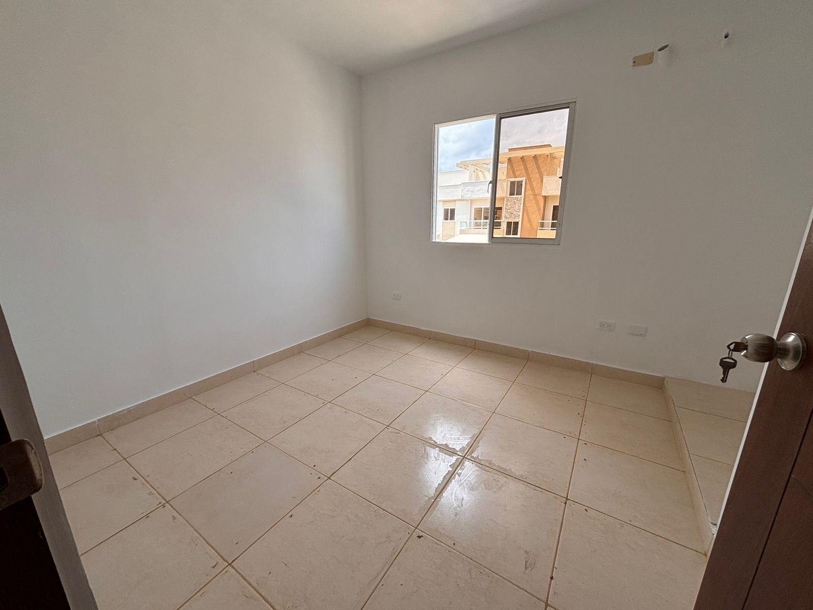 apartamentos - Apt. en venta de 3 hab. con terraza ubicado en Brisa Oriental I, San Isidro 5