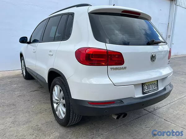jeepetas y camionetas - Volkswagen Tiguan 8
