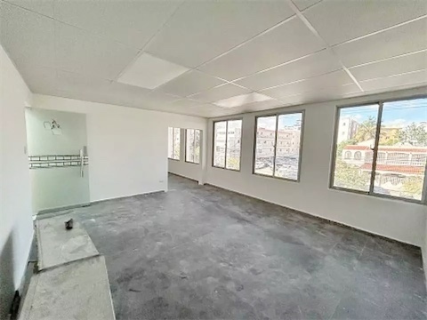oficinas y locales comerciales - Local en segundo nivel mirador  1