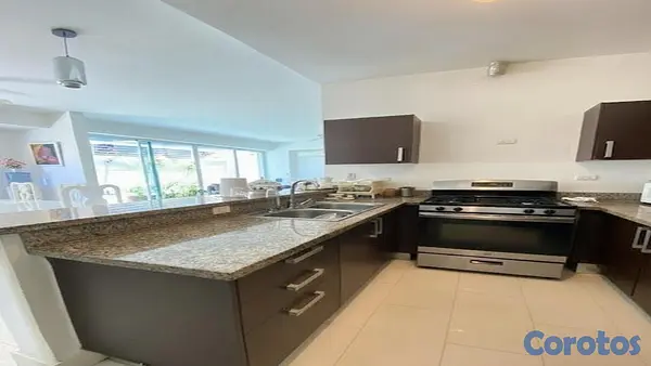 apartamentos - Apartamento amplio en Naco 9