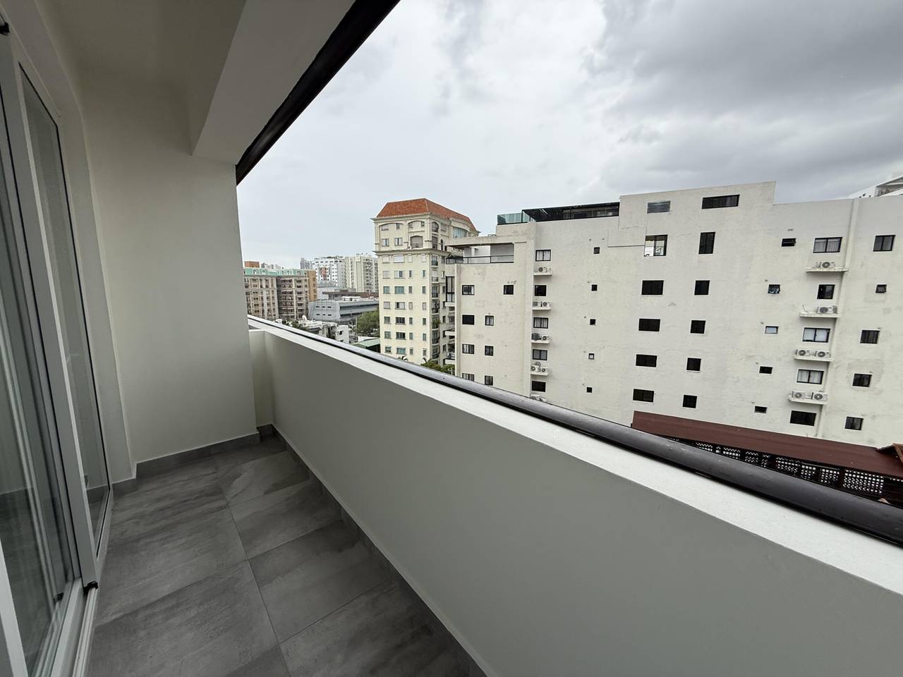 apartamentos - Moderno Apt en Venta o Alquiler 7