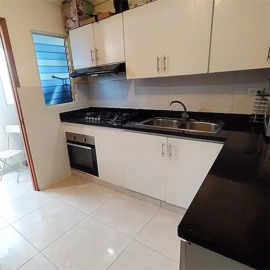 apartamentos - Venta de apartamento en el ensanche Isabelita próximo a la avenida España 8