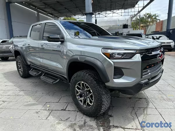 jeepetas y camionetas - Chevrolet Colorado ZR2 2024  4