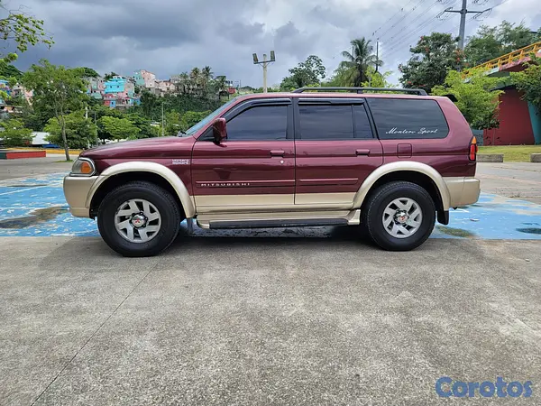 jeepetas y camionetas - Mitsubishi Montero Sport  7