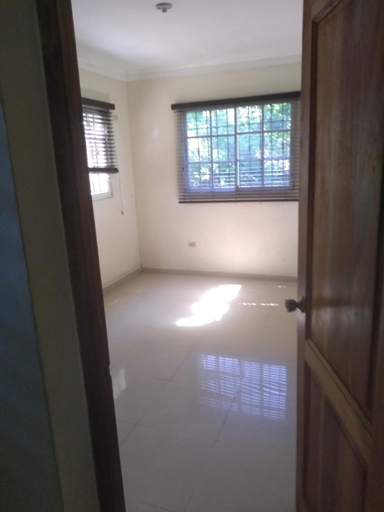 apartamentos - VENDO AMPLIO Y PRESCO APARTAMENTO CLASICO.PROXIMO A CARREFOUR.  8