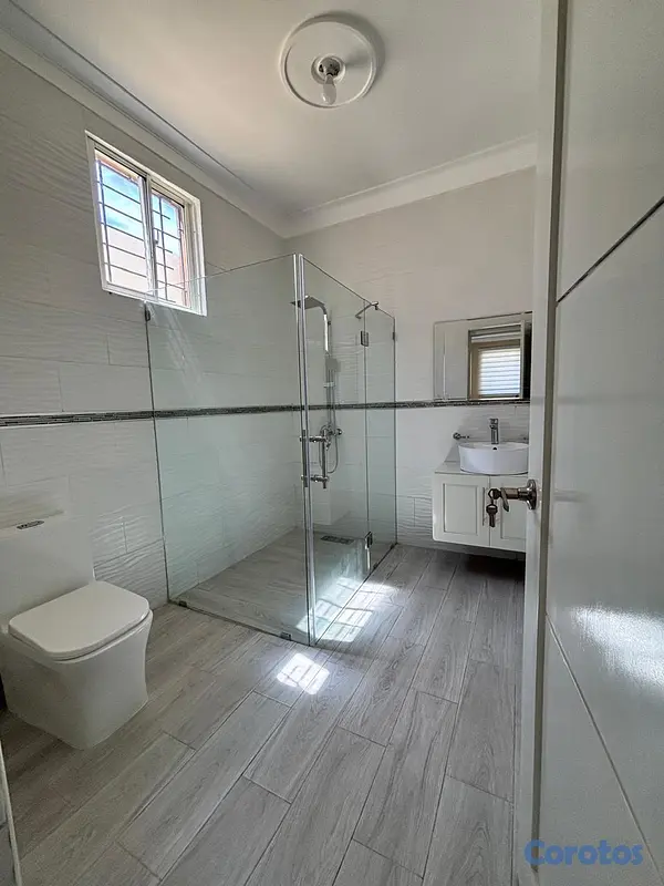 casas - Casa con Patio en Proyecto Cerrado, Gurabo 3
