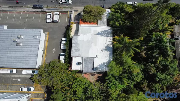 casas - Casa en alquiler en Arroyo Hondo Viejo 2
