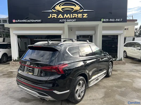 jeepetas y camionetas - Hyundai Santa Fe 2022 SEL 3