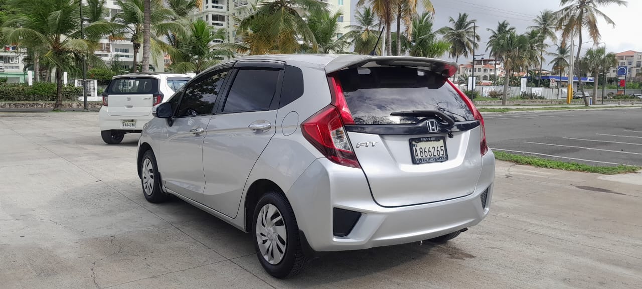 carros - Honda Fit 2014 “ojo no vendo a intermediario” 5