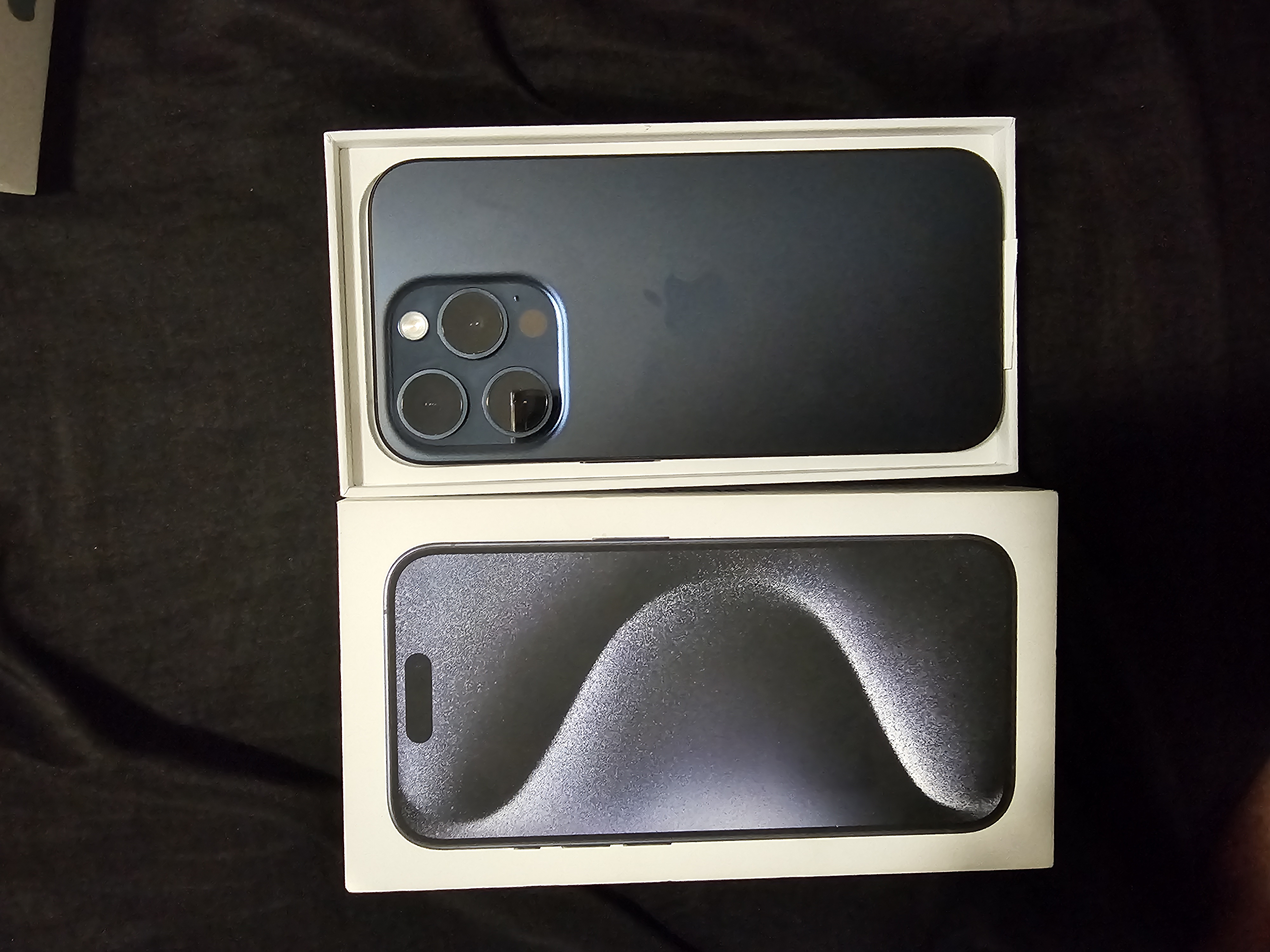 celulares y tabletas - Iphone 15 pro 128gb Factory Unlock SIM físico  1