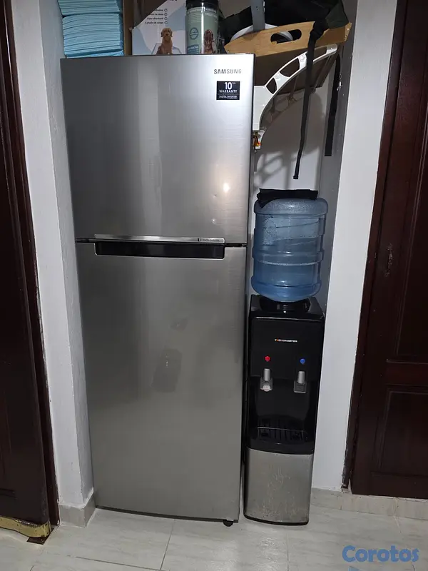 electrodomesticos - Nevera samsung inverter 9 pies  5