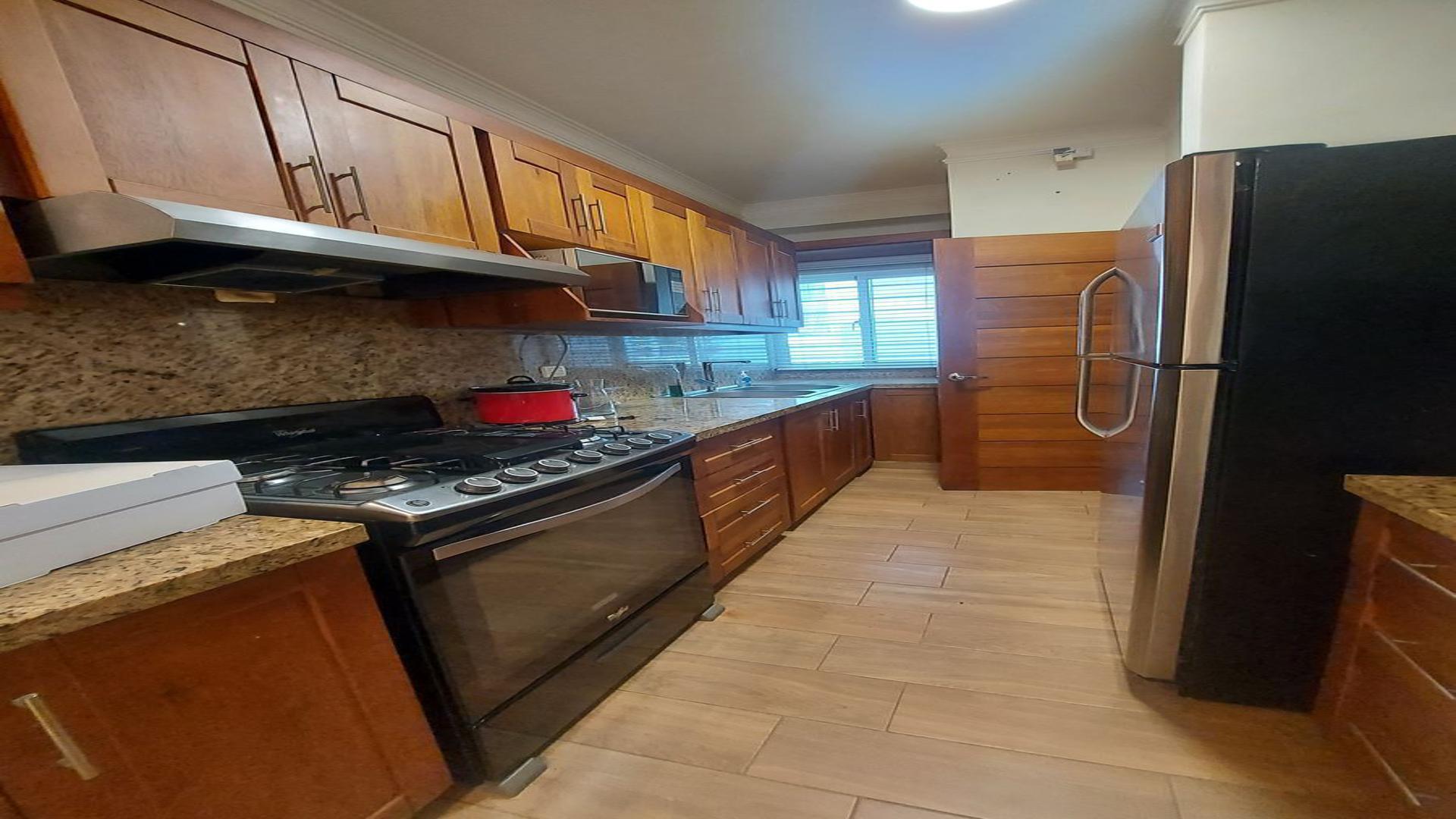 apartamentos - Apartamento de 2 Habitaciones en Evaristo Morales amueblado 8
