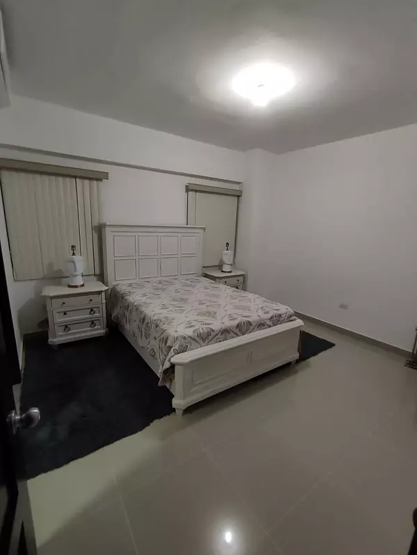 apartamentos - Se vende apartamento en Naco 3