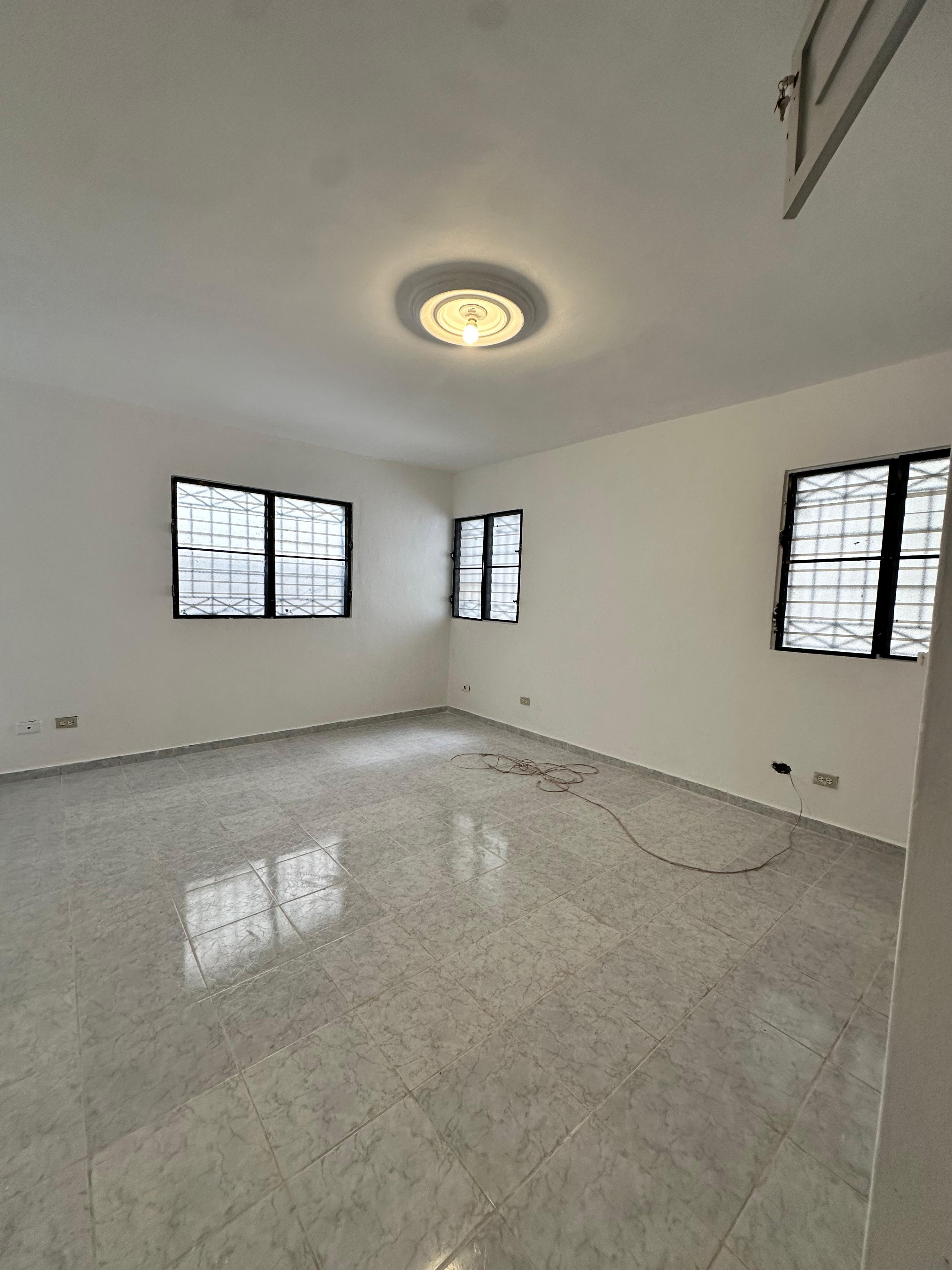 apartamentos - Apartamento de 2 Habitaciones 1.5 Baños en venta 1