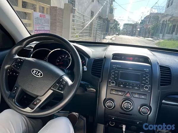 jeepetas y camionetas - Kia sorento 2011 6