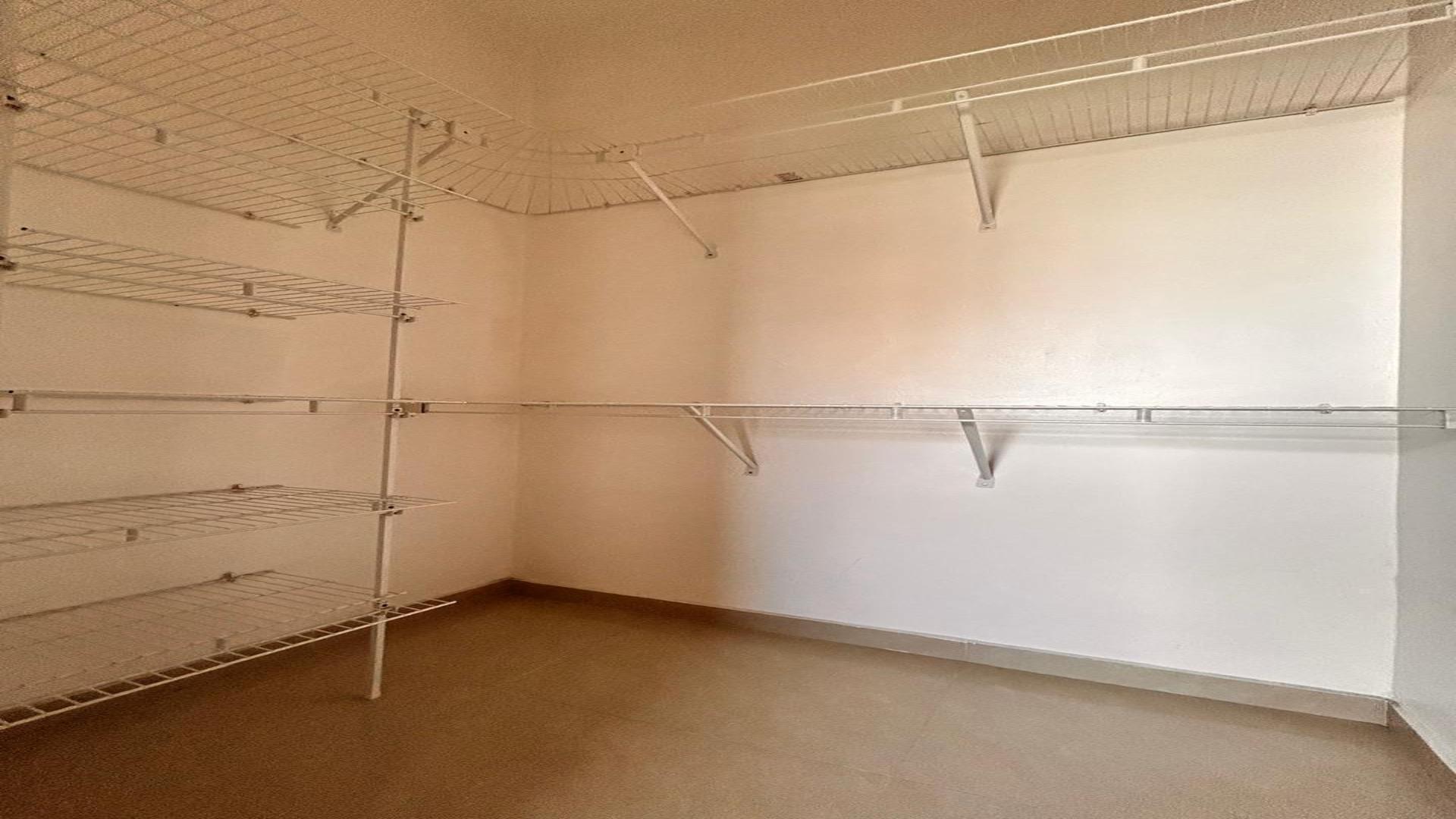 apartamentos - Vendo Excelente Apartamento de 2 habitaciones, La Esperilla 8