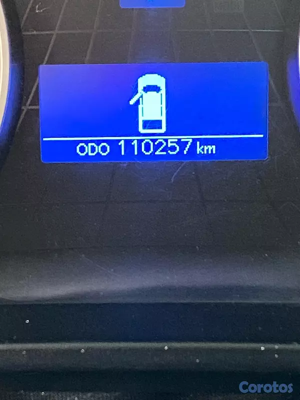 jeepetas y camionetas - Toyota Hilux 2020 4x4 diesel automática  12