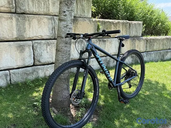 bicicletas y accesorios - bicicleta ROCKHOPPER expert. Specialized como  nueva  3