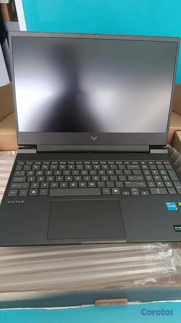computadoras y laptops - HP Victus Gaming i5-13450H RTX 4050 16GB RAM 512GB 1