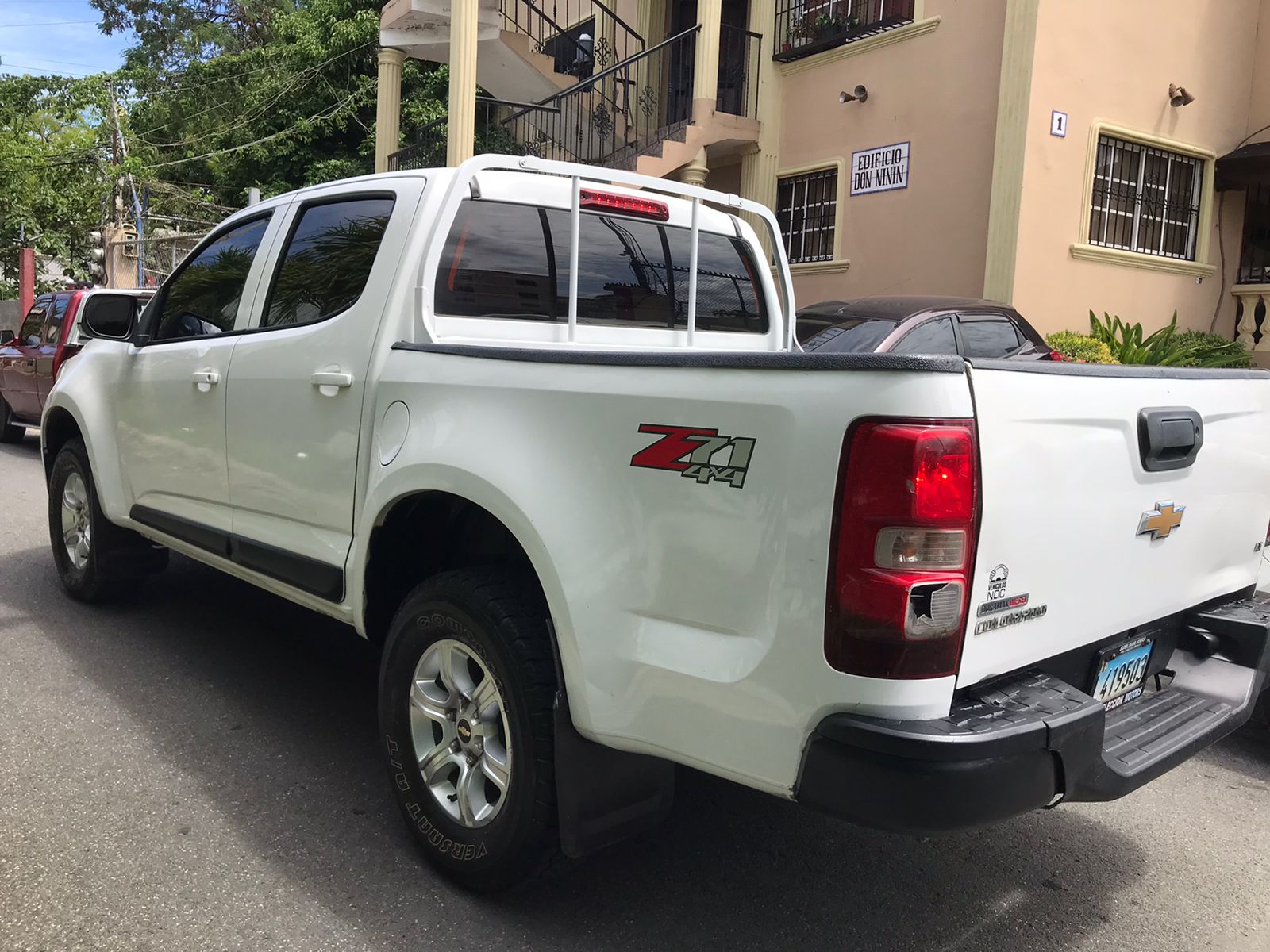 jeepetas y camionetas - CHEVROLET COLORADO LX 4X4 2020 5