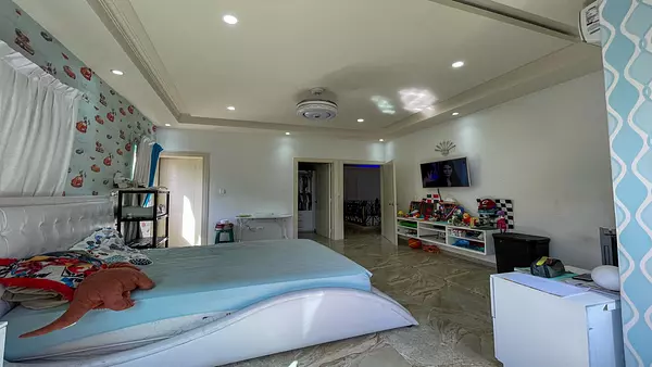casas - Residencia de lujo en Residencial Cerrado, Autopista de San Isidro (Ébano) 5